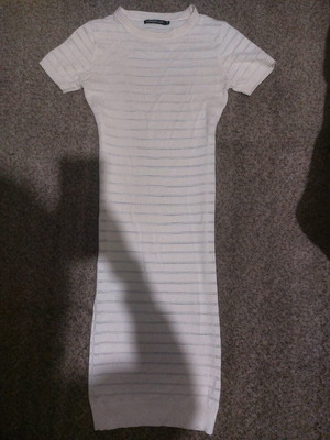 White knitted dress like new, size XS