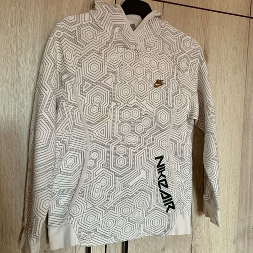 Nike sweatshirt used, size XS, black and white