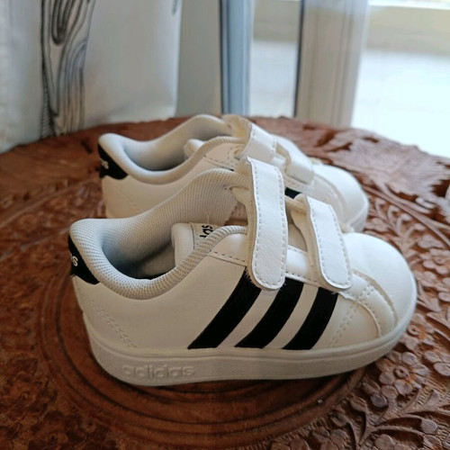 Adidas baby sports shoes used, size 20