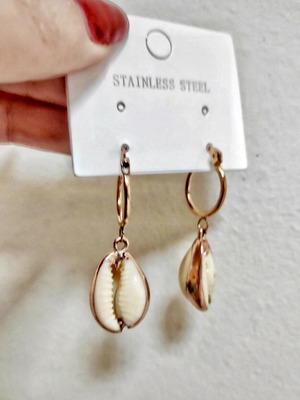 Stainless steel rose gold hoop earrings with natural shell new