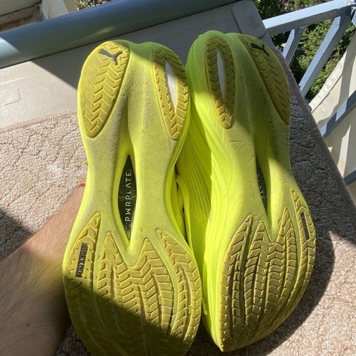 Puma Deviate Nitro 45 athletic shoes like new, green and yellow