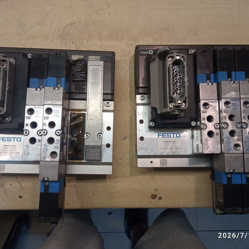 Festo Pneumatic Islands set of 2 islands and 6 fittings, new