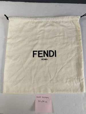 Fendi dustbag μεταχειρισμένο 39 x 39 cm
