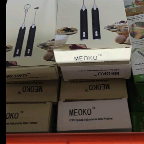 Mixing whisk new, ideal for milk froth and egg beater