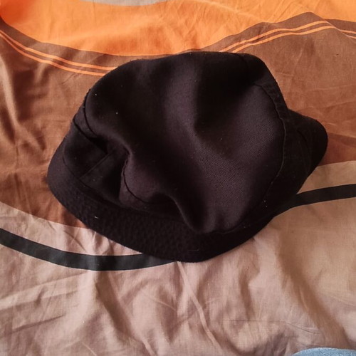 Bucket hat black used, minimal wear