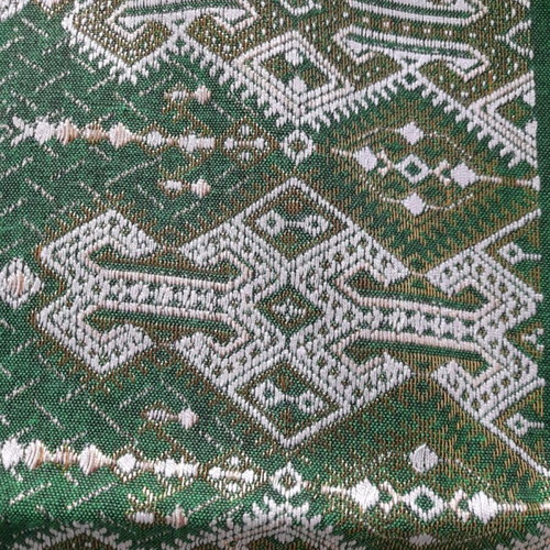 Table runner with ethnik geometric design 127×45cm new