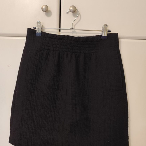 Cos skirt small