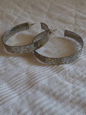 Σφυρίλατα σκουλαρίκια κρίκοι εξαιρετικά, ασημί, καινούργια