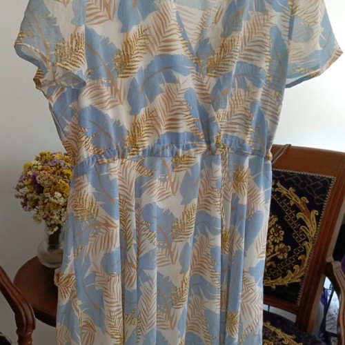 Tropical Summer Dress like new, size M, blue and gold palm print