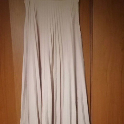 Stradivarius Pleated Skirt beige size S 36 used, boho casual