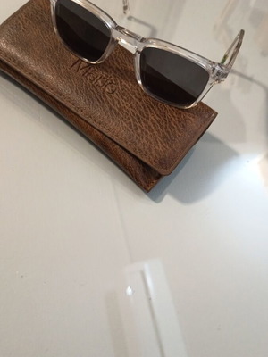 Marjo sunglasses like new, white