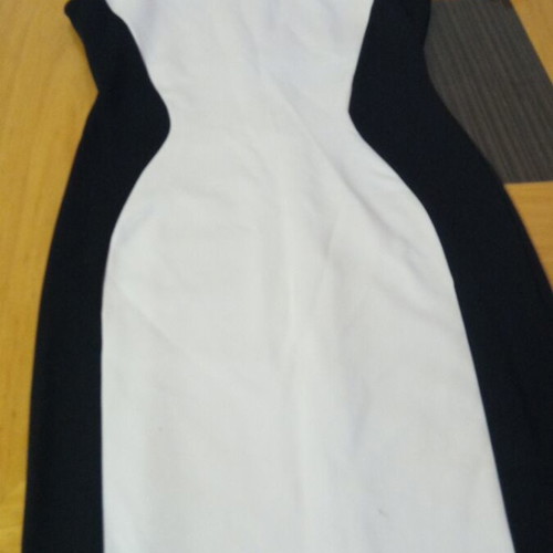 Black and cream bodycon dress size 12