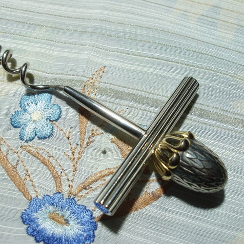 Sterling silver wine opener 19th century with 18k gold plating like new