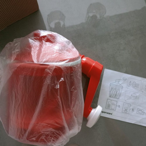 Speedy Chef Tupperware 1.3lt like new kitchen tool