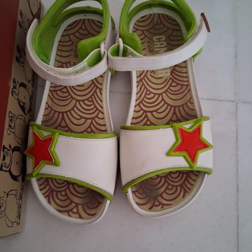 Camper kids sandals like new, size 33, white