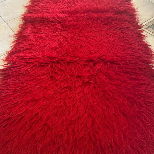 Flokati fluffy wool rug, traditional red velentza
