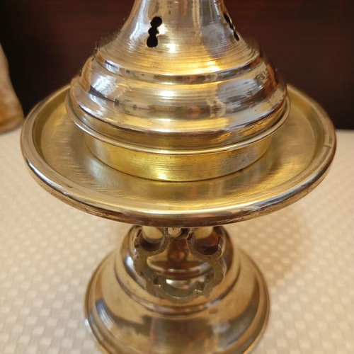 Bronze incense burner used, small mangali with decorative lid
