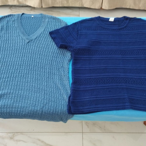 Vintage women's short-sleeve pullovers set of 2 like new, blue shades, M-L-XL