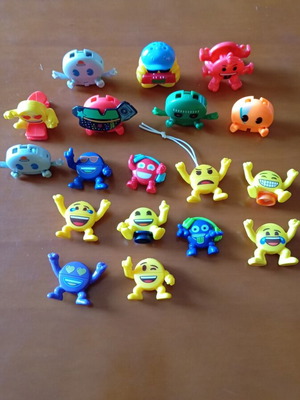 Φιγούρες Kinder Joy Emoji σαν καινούργιο, σετ 22