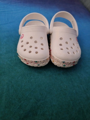 Crocs C7 λευκά, σαν καινούργια, μέγεθος 23-24