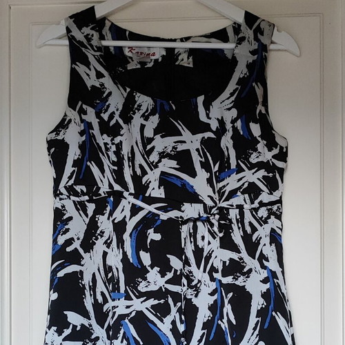 Sleeveless Karina Dress like new, abstract black white blue print, size 42