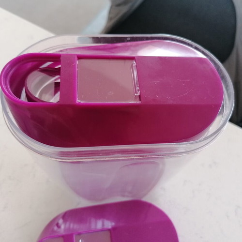 Food containers set of 4 for cereals and pasta like new