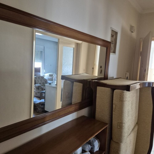Large mirror with wooden frame like new, 1.80m x 0.90m