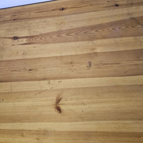 Table made of solid Swedish wood used, natural light finish