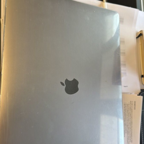Apple MacBook 16-inch 2019 Intel Core i7 16GB 512GB