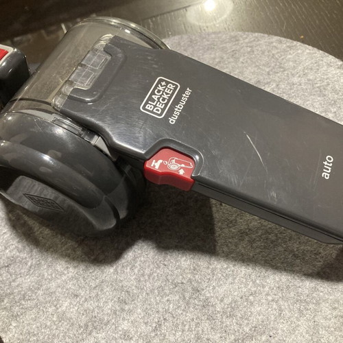 Black & Decker Car Vacuum cleaner like new, 12v with accessories