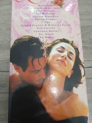 Greatest Love комплект от 3 CD, чуждестранни балади