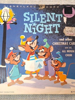The All Mouse Choir Silent Night 7' used vinyl with Christmas carols