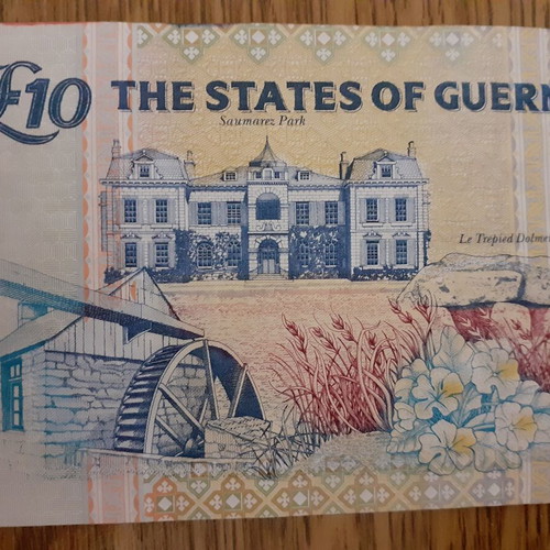 The States of Guernsey 10 Pounds banknote used 1995-2023