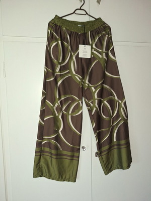 Pants new with tag, silk-like fabric, brown and green, sizes L-XL