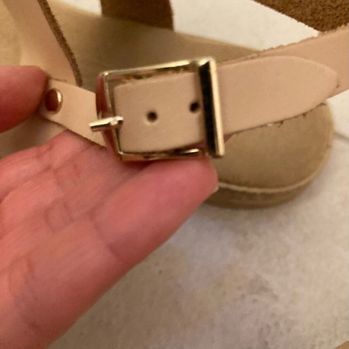 Beige platform sandals size 38 like new