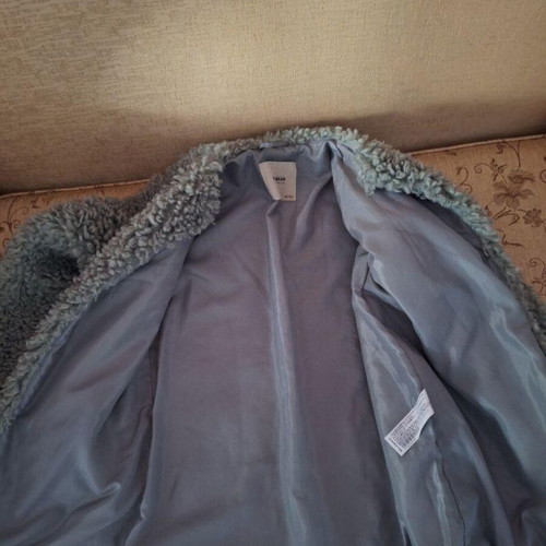Pull & Bear fleece jacket like new, light velvet, green and turquoise, size M