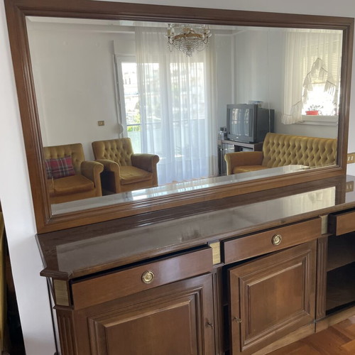 Buffet and mirror like new, 2 meters