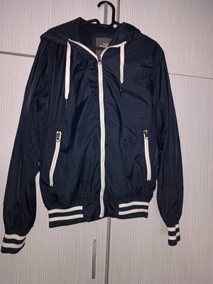 H&M lightweight men's jacket like new, size small, blue