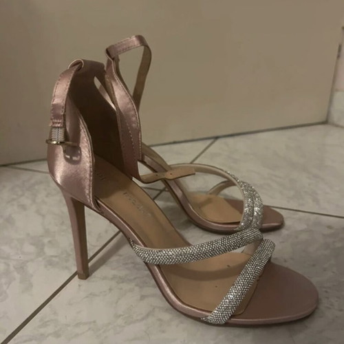 Sandals with thin heel, pink and silver, like new
