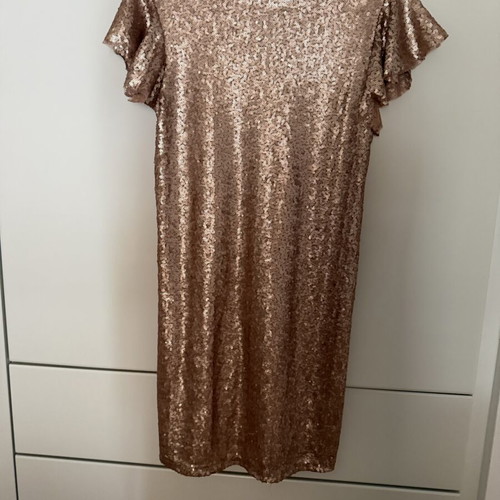 Short dress with sequins in pink gold, like new