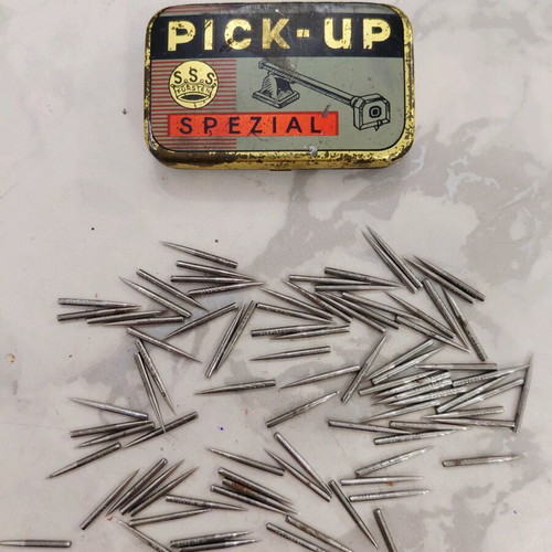 Pick up SPEZIAL gramophone needles like new, 89 pieces, 1930s