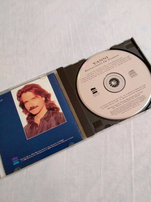 Yanni CD in excellent condition