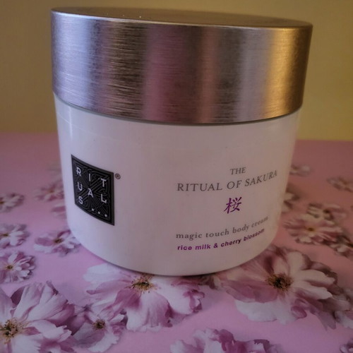 Rituals The Ritual of Sakura Body Cream 200ml new, cherry blossom & rice milk