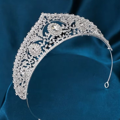Bridal tiara with crystal rhinestones, unused