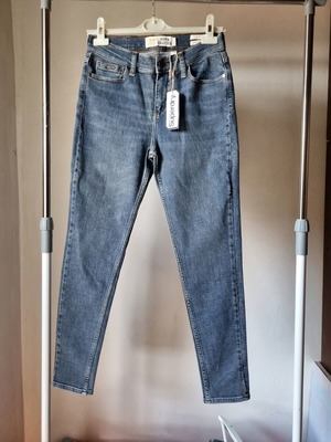 Superdry skinny jeans καινούργια, μέγεθος 30x30, μπλε