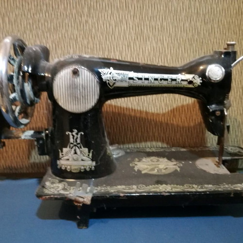 Singer antique sewing machine used