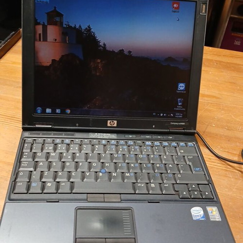 Hp laptop Compaq nc4400 μεταχειρισμένο, Windows 7, χωρίς φορτιστή