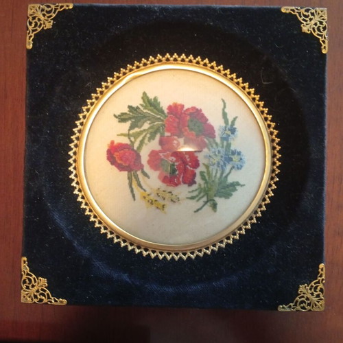 Set of 3 embroidered textile paintings in velvet frames