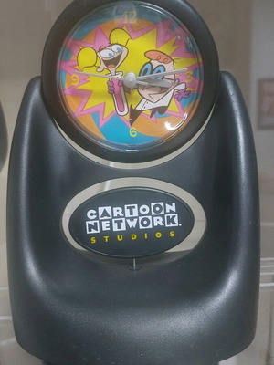 Dexter cartoon clock like new, analog