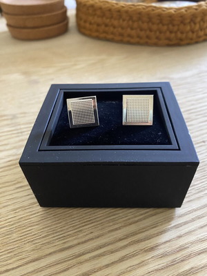 Cufflinks Andrew’s Ties new, silver
